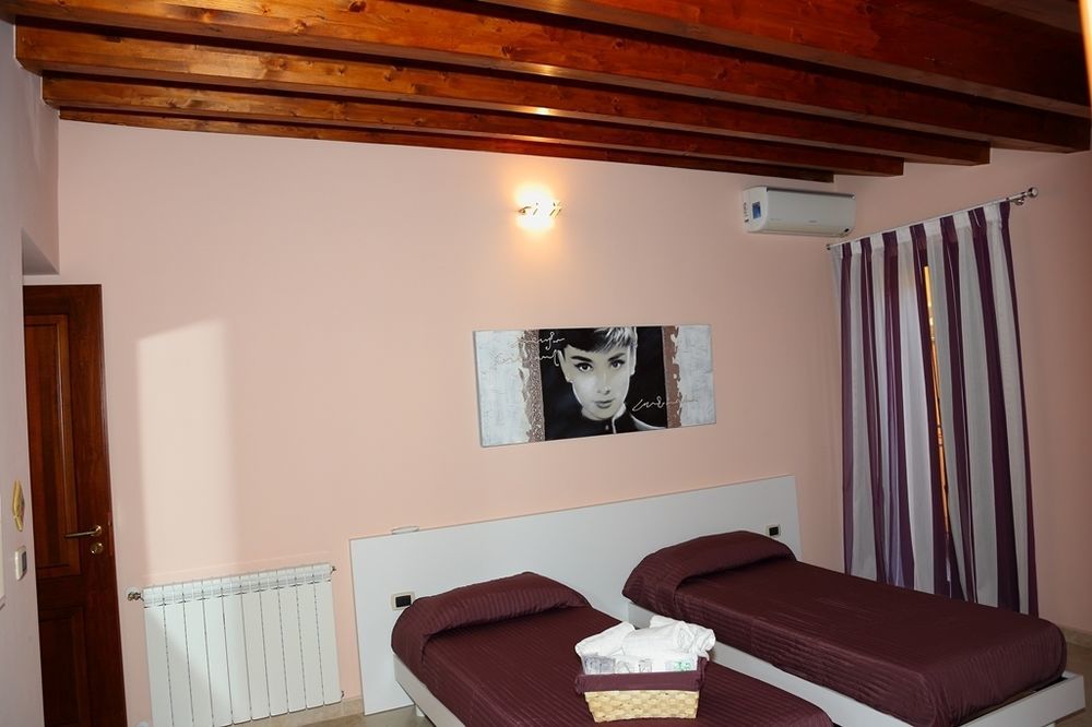 Four Rooms Agrigento Exterior photo