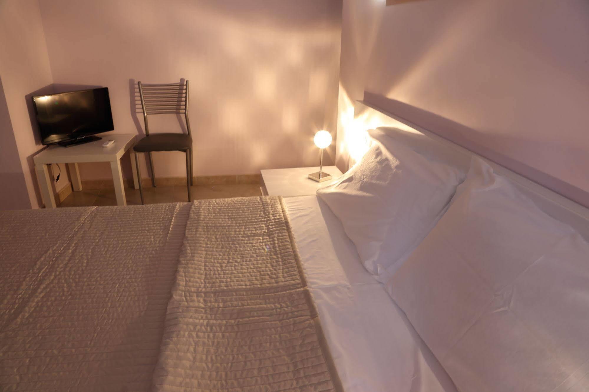 Four Rooms Agrigento Exterior photo